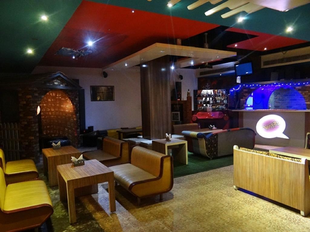 Hotel Rajdhani Regency 구와하티 외부 사진
