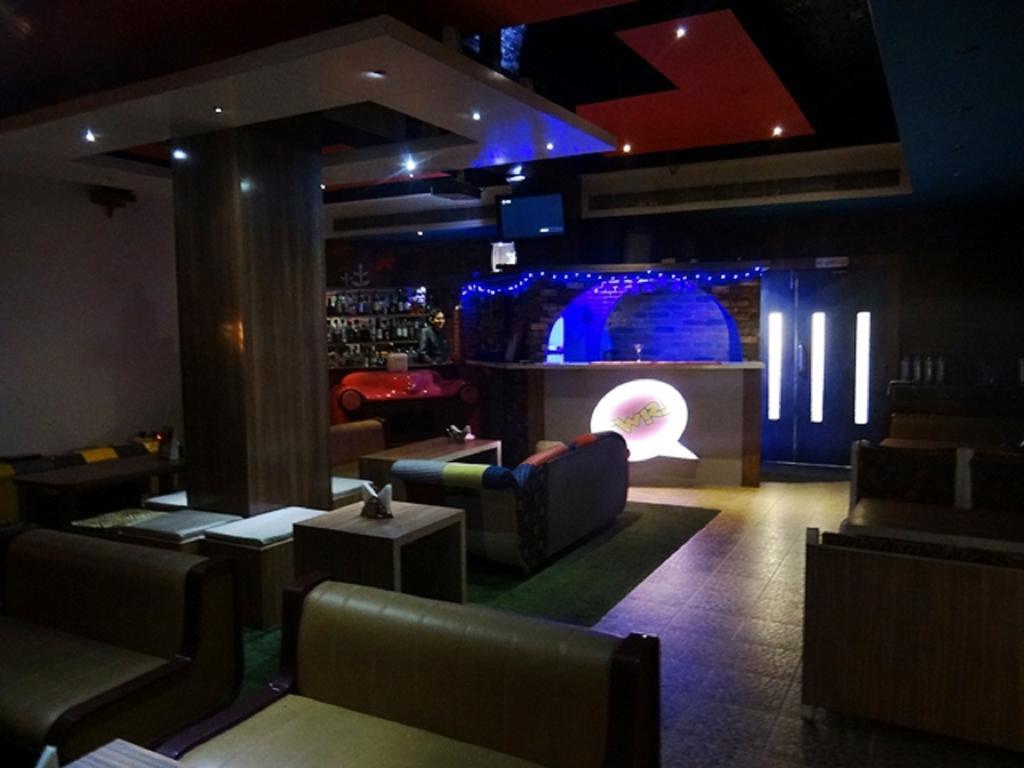 Hotel Rajdhani Regency 구와하티 외부 사진